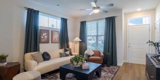 Ascend Cottages At Highland Square Gallery 4