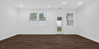 Charming New 3BR Townhome in Rolesville Gallery 21
