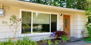 3BR/1+1BA Single Family House - Bellevue Gallery 3