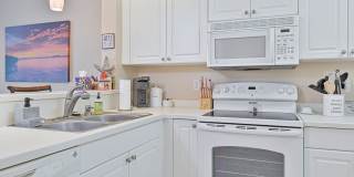 NOW AVAILABLE - Cozy Townhome w/ 1 Car Garage in Fort Myers! Gallery 14