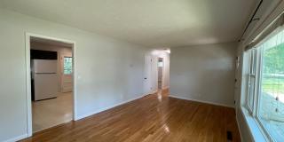 The Little Bungalow of Your Dreams Near East Bay! 2BR / 1BA Long-Term Rental Gallery 6