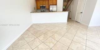 2307 Washington Street 4, Hollywood, FL 33020 - 5904 2307 Washington Street 4, Hollywood, FL 33020 - 5904 Gallery 4