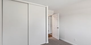 109th Place Apartments Gallery 38