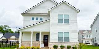 4 Bedroom 2 1/2 Bathroom Home 4 Bedroom 2 1/2 Bathroom Home Gallery 1