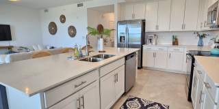 Annual UNFURNISHED or FURNISHED for your convenience: 2 Bedroom 2 Bathroom 2nd Floor Elevator access Condo in Wellen Park with GOLF MEMBERSHIP available! Gallery 25