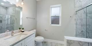 5426 W Jackson Boulevard Gallery 7