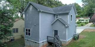 Room in 4 Bedroom Home at Harlan Rd SW Gallery 20