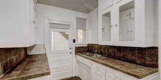 1 Bed 1 Bath apartment in Okc close to Plaza District! Gallery 19