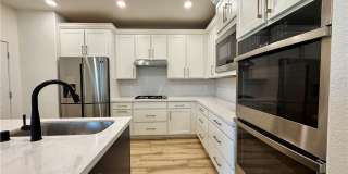 936 E Sunset Road Gallery 2