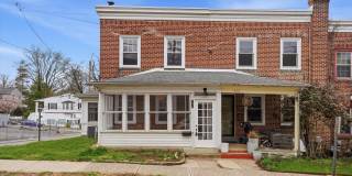 220 N ORANGE Street Gallery 1