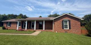Beautifully Kept & Remodeled! A 3-Bedroom House in 37043! Beautifully Kept & Remodeled! A 3-Bedroom House in 37043! Gallery 1