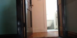 Charming Roscoe Village 1 Bedroom - Recently redone bathroom! Refinished hardwood floors! Gallery 10