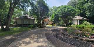 STUNNING LUXURY HOME - EVERYTHING YOU NEED - SHORT-TERM AND FURNISHED OPTIONS AVAILABLE Gallery 1