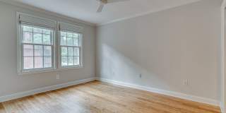 Comfy Condo in Old Town North Alexandria Gallery 13