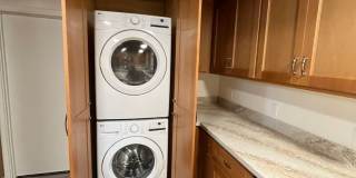 4 Bedroom 2 Bath Home in Old Davis Near Campus Gallery 9
