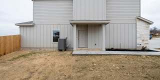 Recently Built 3 Bedroom, 2 Bath Duplex in Georgetown Gallery 12