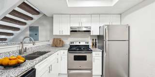 Woodcreek Apartments Gallery 27