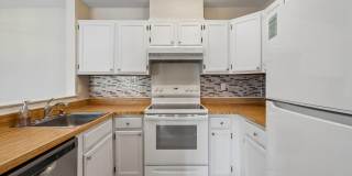 7822 HARROWGATE Circle Gallery 11