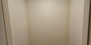 616 N Washington Street Gallery 15