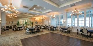 16101 Emerald Estates Dr Gallery 56