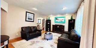 321 Maplewood Drive Gallery 3