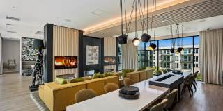 Overland & Ayres Gallery 10