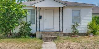 3 Bedroom in University Park! Gallery 4