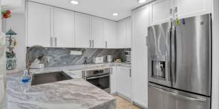 122 Andrews Avenue Gallery 21