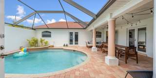 Pool Home for rent Gallery 75