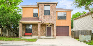8942 KENTON CT Gallery 1