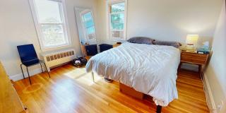 Huge 1 bed with office Gallery 10