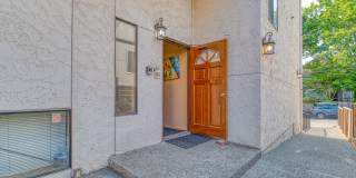 1006 N 43rd St Gallery 2