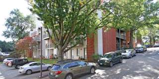 2027-2028 Student Housing - Walk to UVA & The Corner! Gallery 1