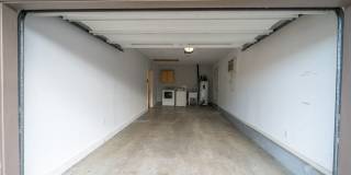 3BR/1.5BA Wahiawa Spacious Home with Garage, Driveway, PV Solar, A/C & Fenced Yard Gallery 5