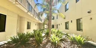 1751 Malcolm Ave - Student Housing Gallery 19