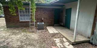 1330 Lake Dr Gallery 13