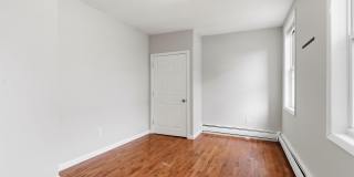 154 SOUTH ST Gallery 9