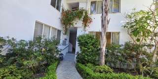 136 San Vicente Blvd Gallery 16