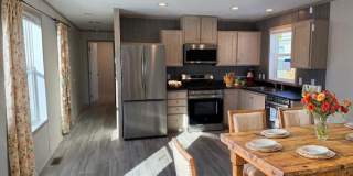 151 N. Kenbrook St. SE Gallery 1