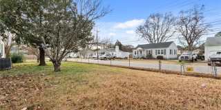 2932 Mars Street Gallery 31