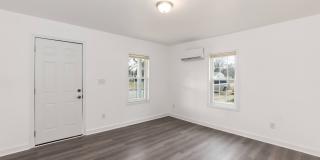 Completely Remodeled One Bedroom Home! Gallery 8