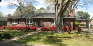 229 Cedar Crest- 3 Bedroom 2.5 Bath- Near Campus 229 Cedar Crest- 3 Bedroom 2.5 Bath- Near Campus Gallery 1