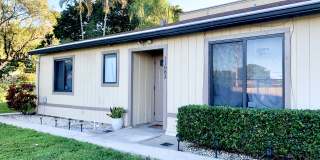 11883 Sturbridge Lane Gallery 1