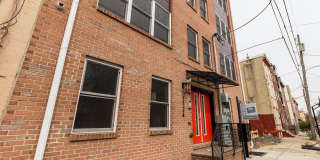 1724 N MARSHALL Street Gallery 28