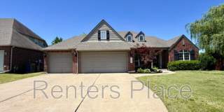 3004 South Tamarack Avenue Gallery 1