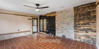3614 Versailles Drive Gallery 40