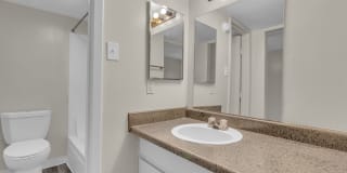 410 Heights Gallery 13