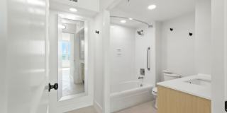 West 7th Apartments Gallery 32