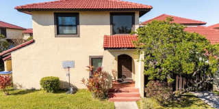 549 HUNTER CIRCLE Gallery 1