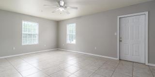 100 Corwin Drive Gallery 14
